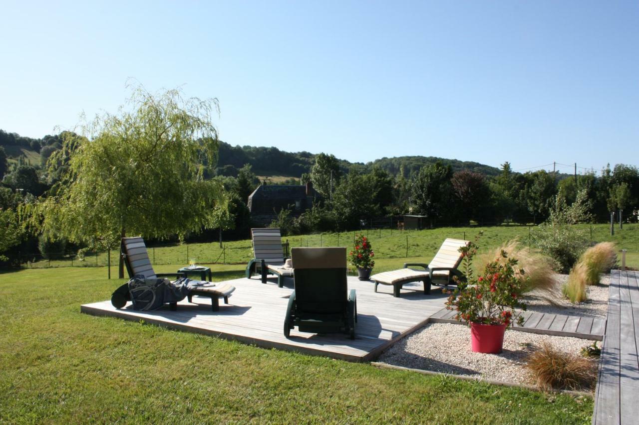 Bed and Breakfast Le Jardin de Venus La Rivière-Saint-Sauveur Exterior foto